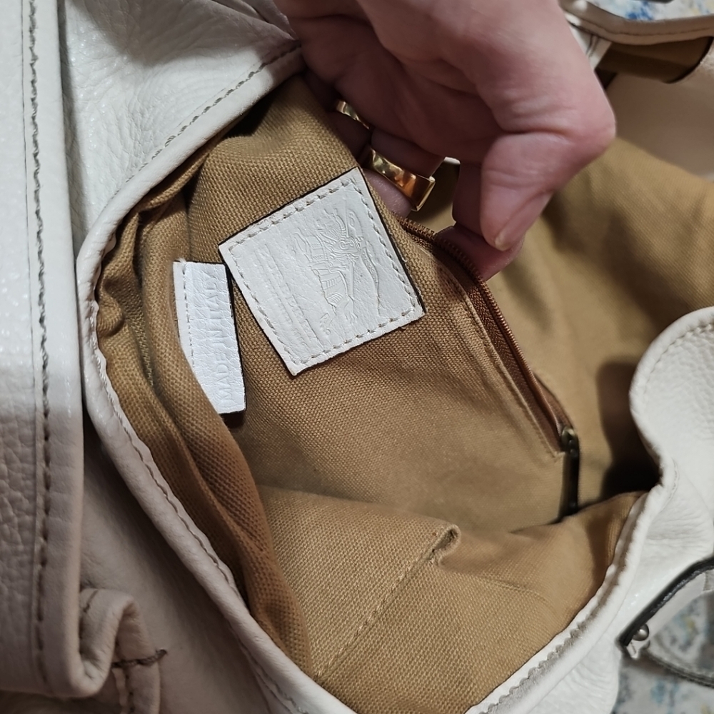 Burberry Pebble Leather Large Messenger Bag - Picture 9 of 16
